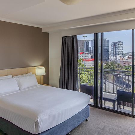 Adina Apartment Hotel Brisbane Bagian luar foto
