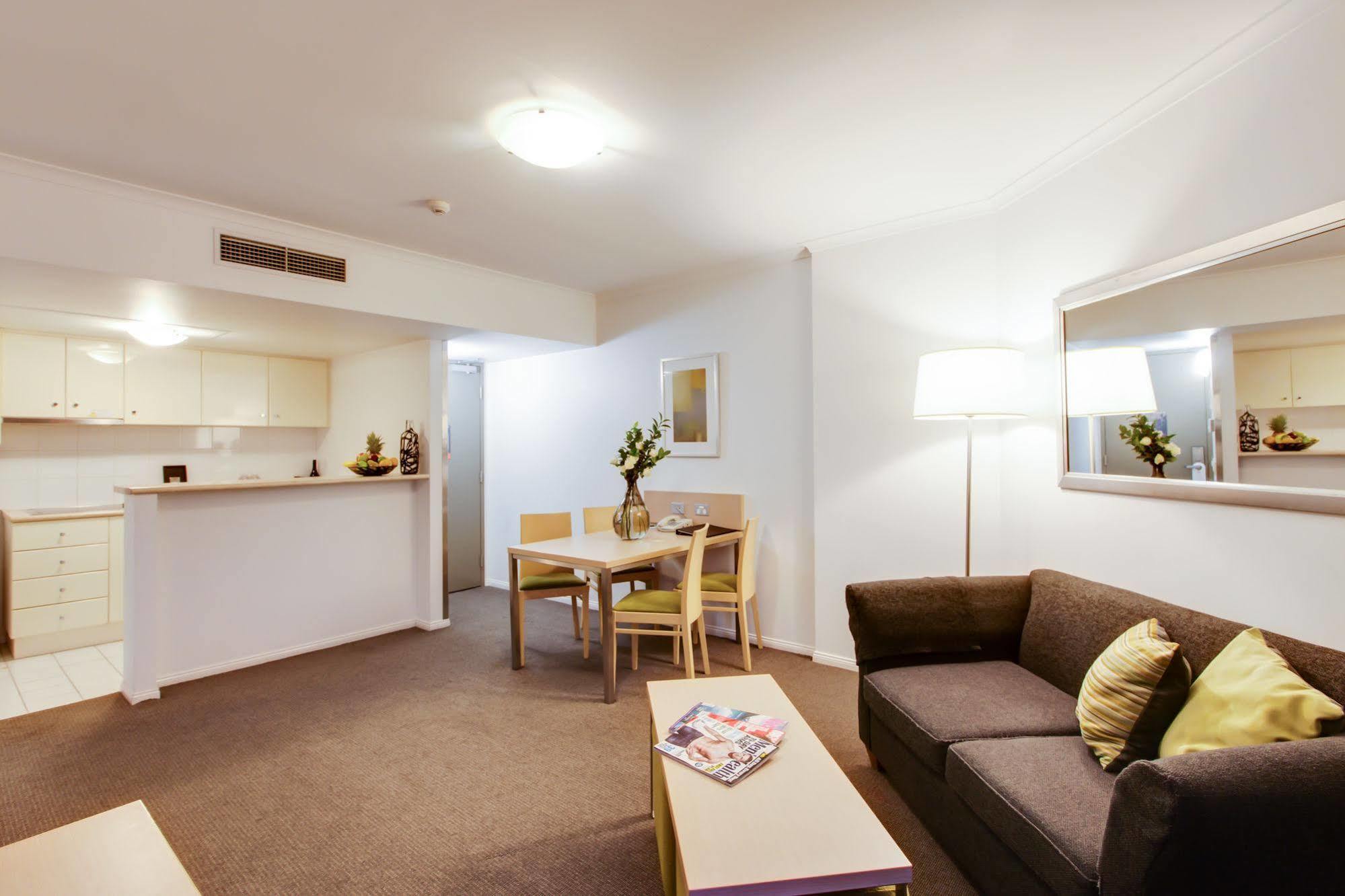 Adina Apartment Hotel Brisbane Bagian luar foto