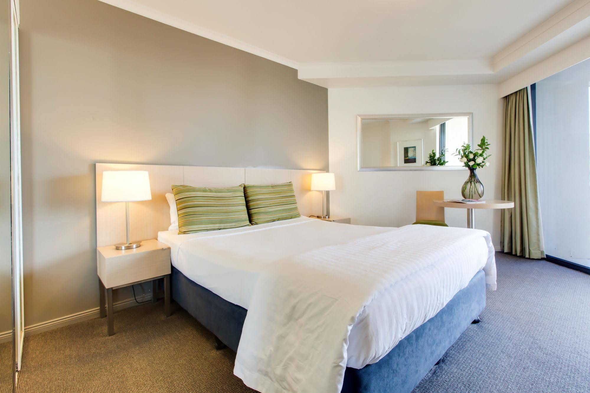 Adina Apartment Hotel Brisbane Bagian luar foto