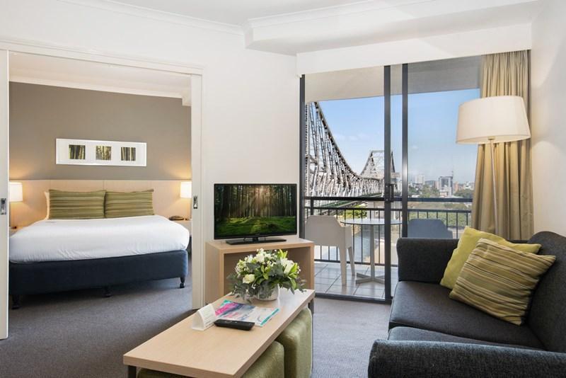 Oakbridge Hotel & Apartments Brisbane Bagian luar foto